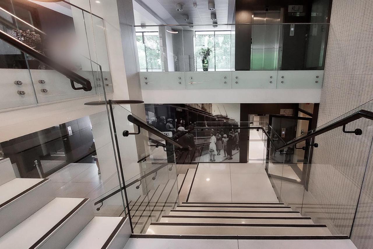 Lumina Apartments Near Warsaw Uprising Museum ภายนอก รูปภาพ