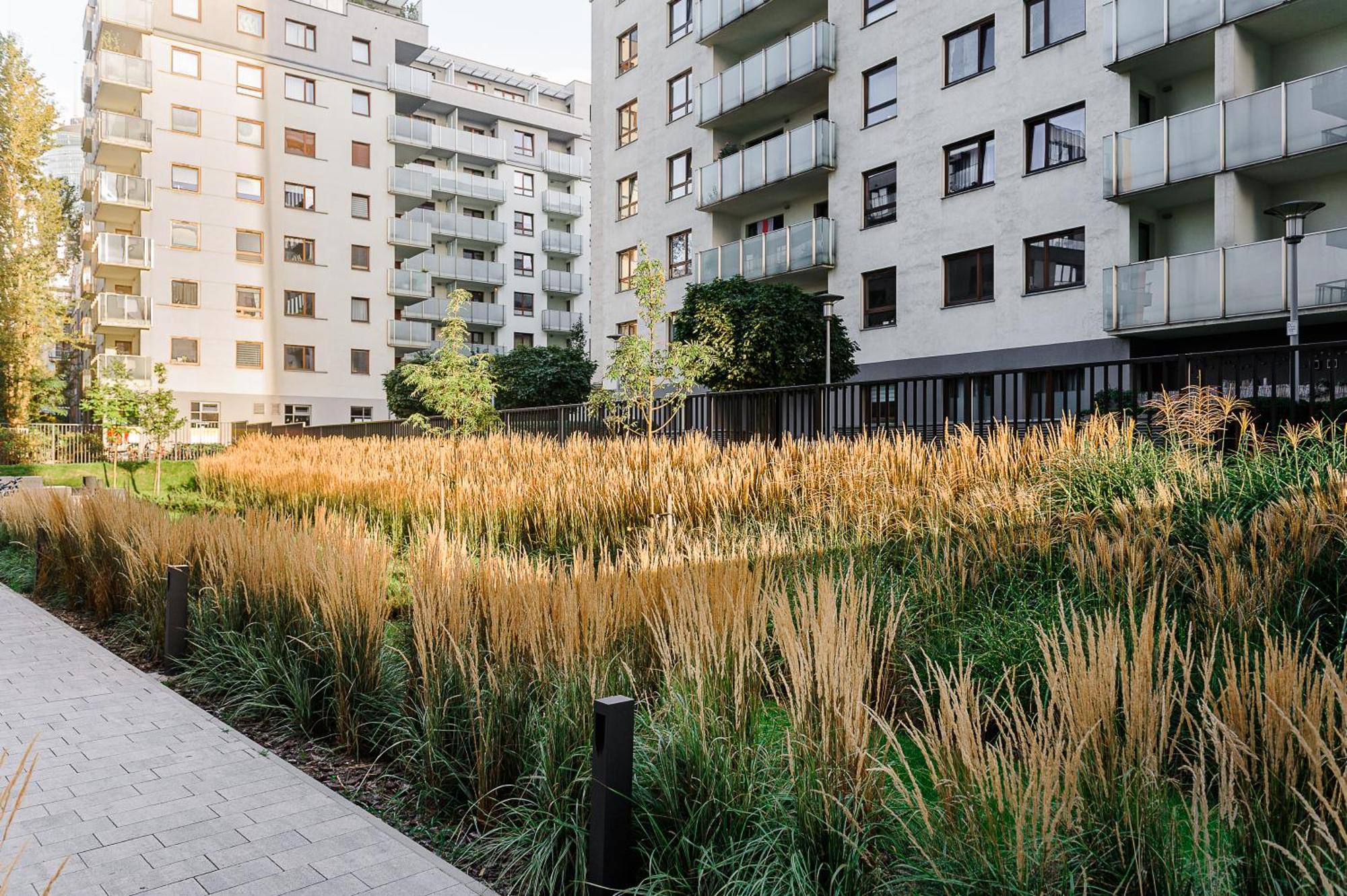 Lumina Apartments Near Warsaw Uprising Museum ภายนอก รูปภาพ