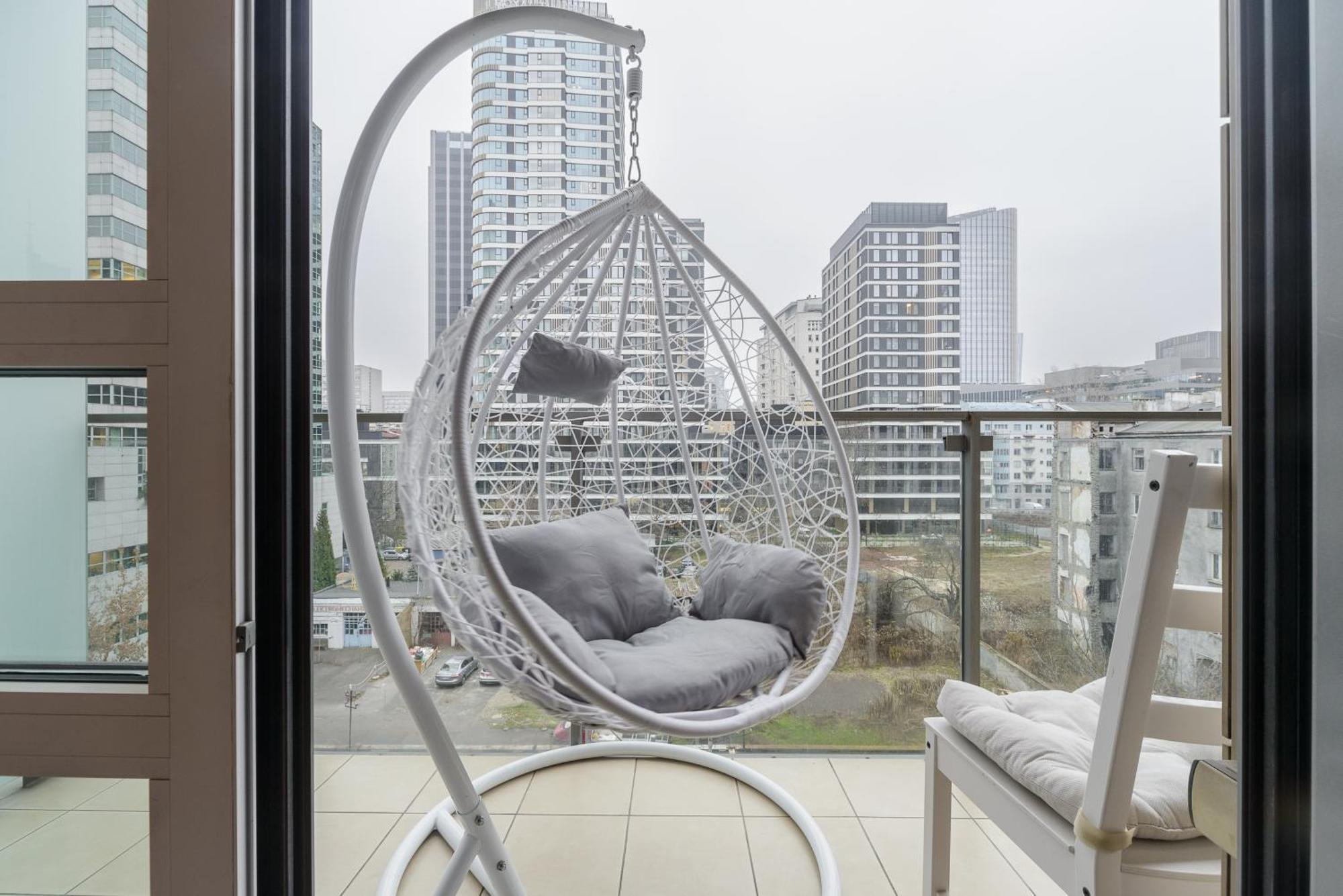 Lumina Apartments Near Warsaw Uprising Museum ภายนอก รูปภาพ