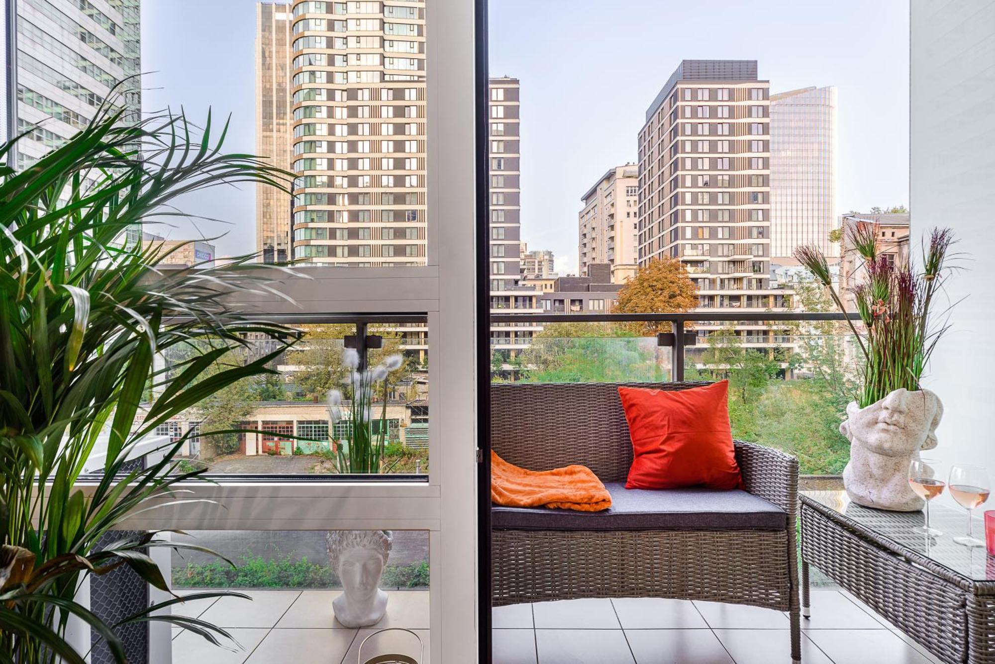Lumina Apartments Near Warsaw Uprising Museum ภายนอก รูปภาพ